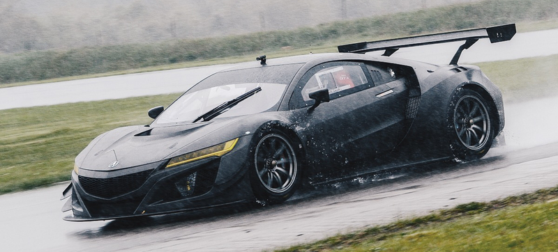 Illustration for article titled The Acura NSX GT3 Is Delicious Carbon-Fiber-On-Carbon-Fiber Beauty